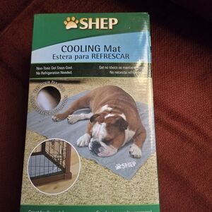 NIB Shep Pet Cooling Gel Mat Medium 20x30"